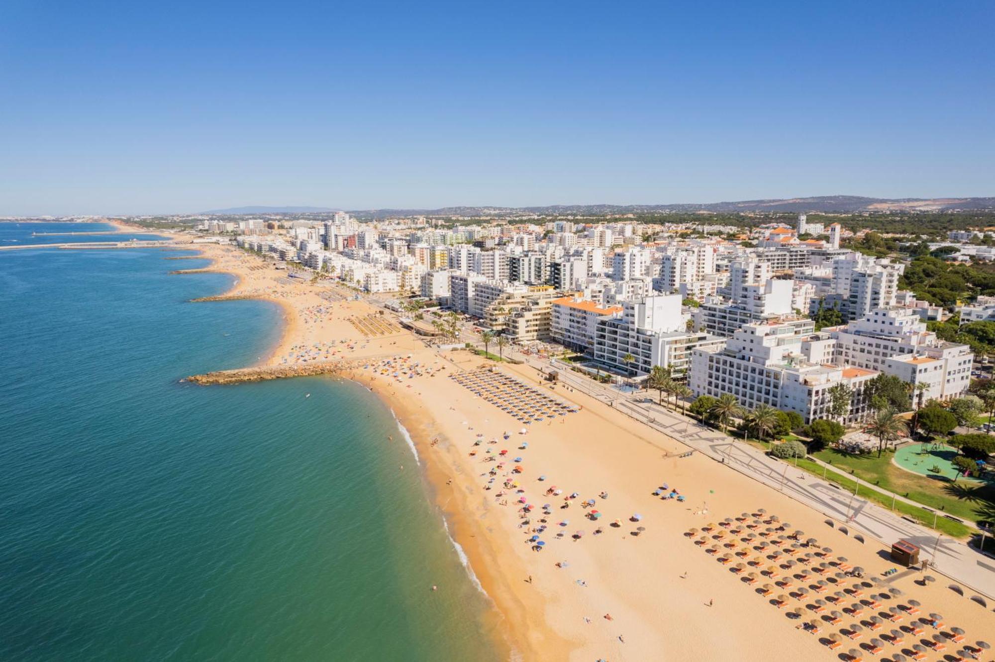 Centralgarve - Stunning Beach Front Studio - Astro Quarteira Exterior photo